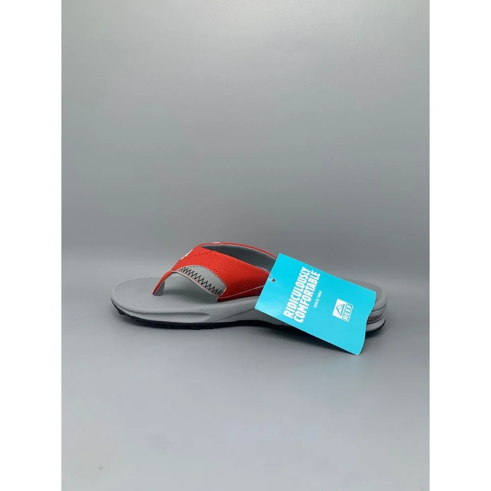 Reef Fanning Tailgate Red Grey Bottle Opener Flip-Flop Sandals CJ6406 Men's Sz 6